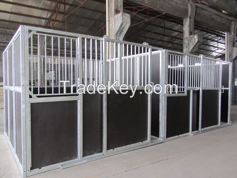 China supplied 3.6m*2.2m galvanized horse stable with plywood