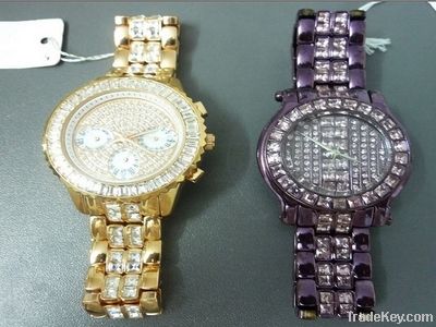luxury ladies brass watch with daimond