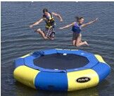 Inflatable water trampolin