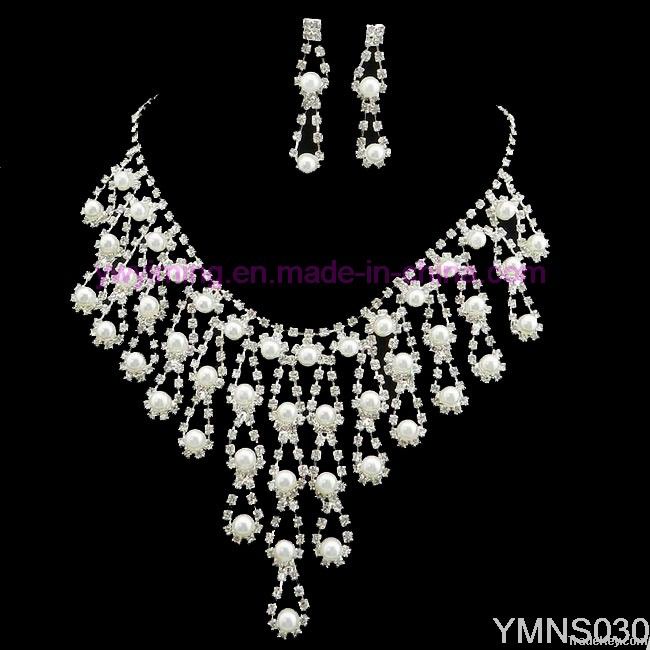 Gorgeous Wedding Jewelry Necklace Set