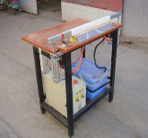 Bag sealing machine