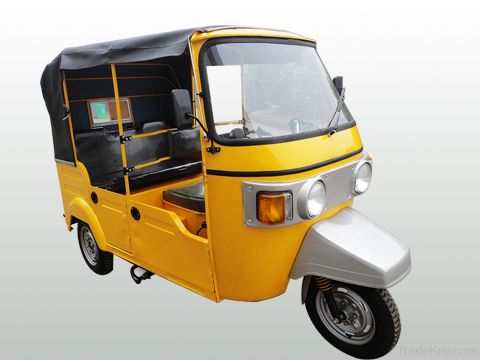 200 CC Bajaj Passanger Tricycle