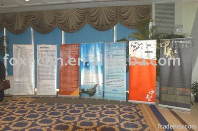 roll up banner stand