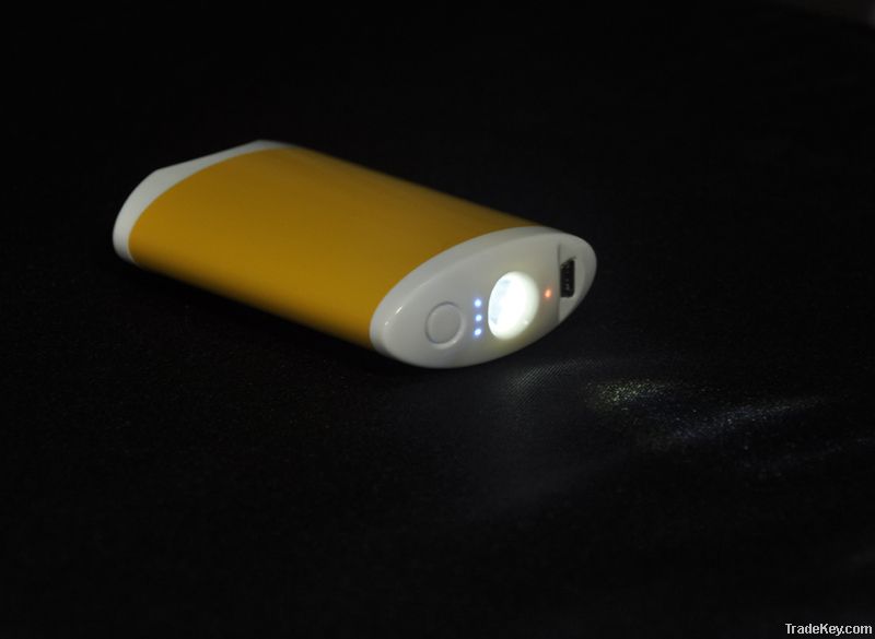 4400mAh power bank for Iphone/Ipad with hand warmer and LET torch