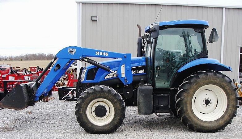 Used 2005 New Holland TS115A With Front Loader