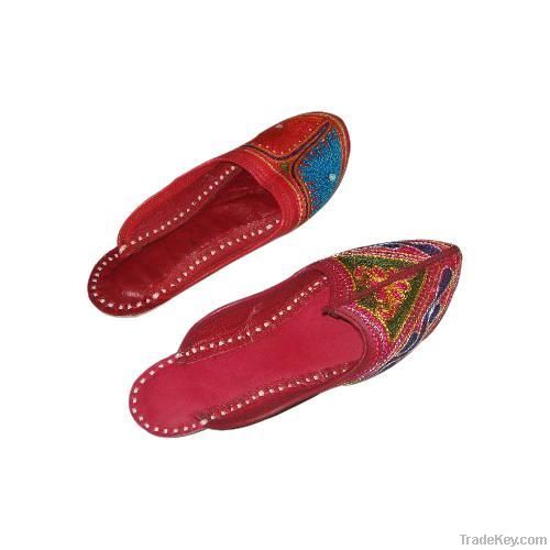 Famous Indian Foot Wares