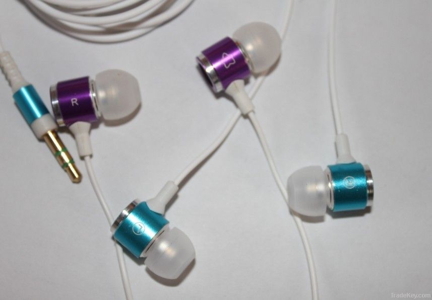 Musical mobile earphone for Iphone