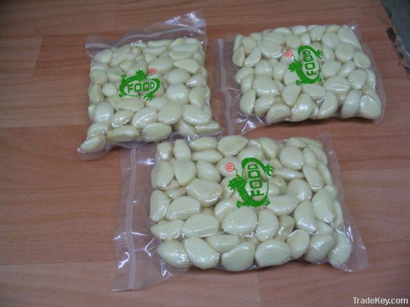 peeled garlic