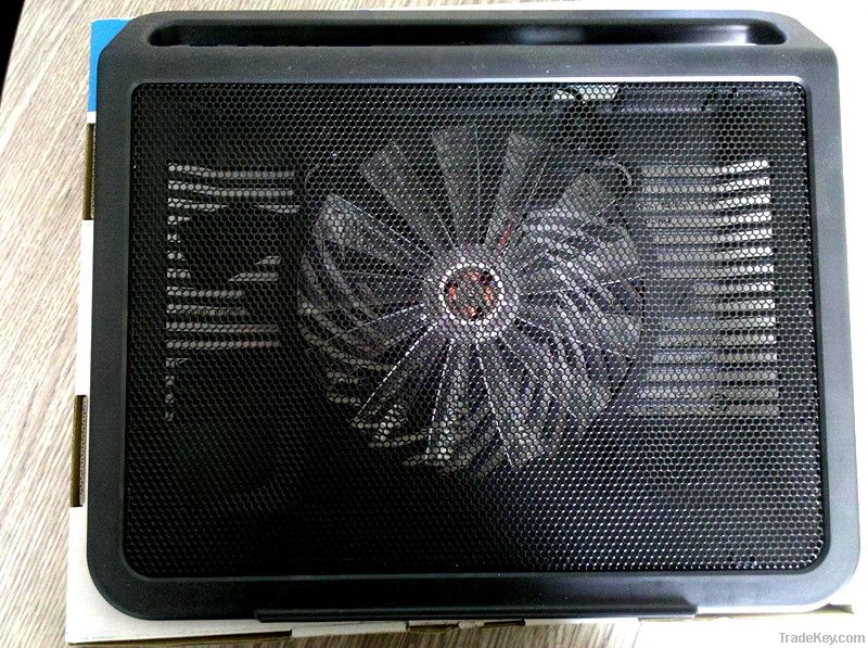 Laptop cooler, one big fan with USB hub