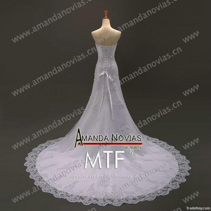 2013 new series sheath tulle lace applique beautiful wedding dress