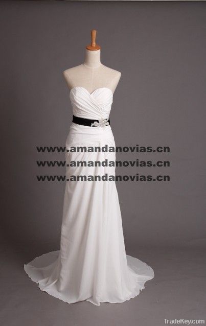 2013 Sheath Chiffon with black Crystal Beaded Wedding Dress 004