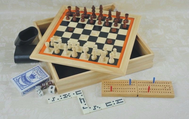 wooden chess set/ 7 in 1 game set