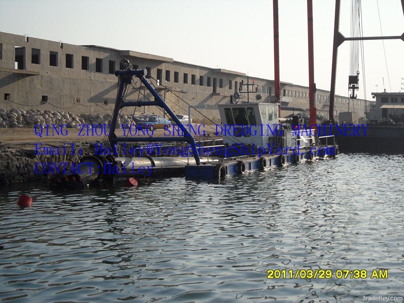 Floating  River Dredger