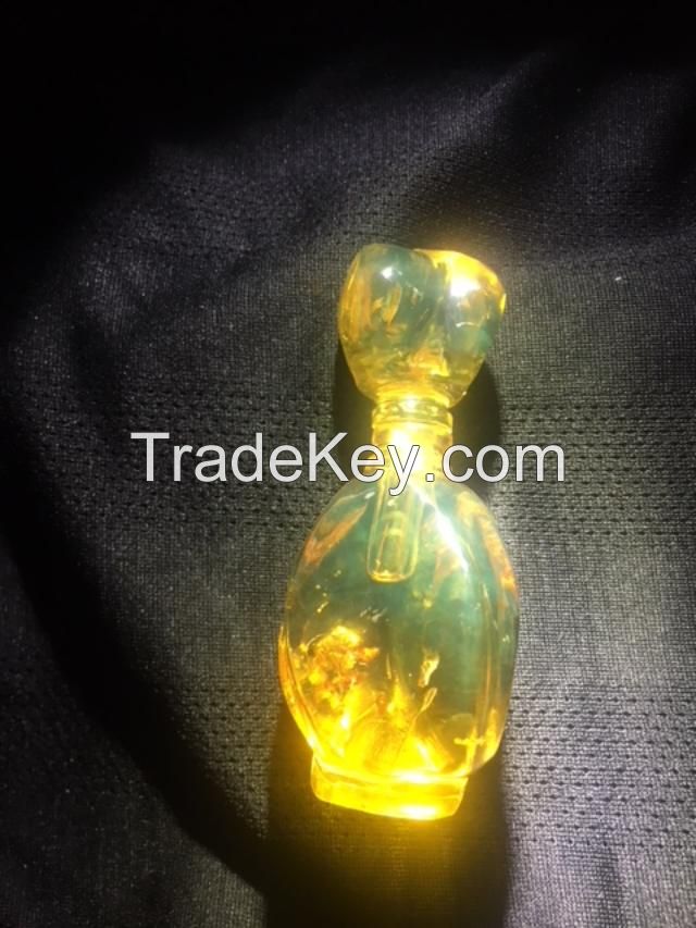 AMBER FIGURE