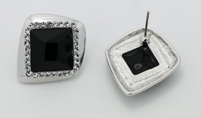 Fashion Black Gemstone Crystals Acrylic Rhombus Stud Earring for Lady