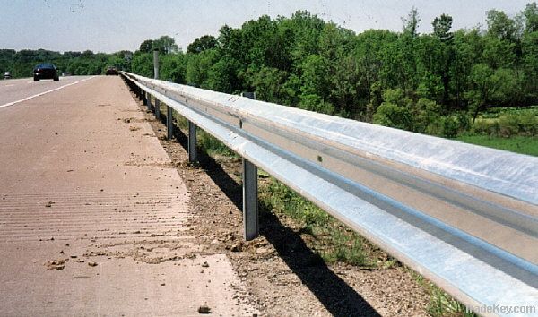 Road Safty Crash Barriers - Galvanized Metal Beam Guardrail