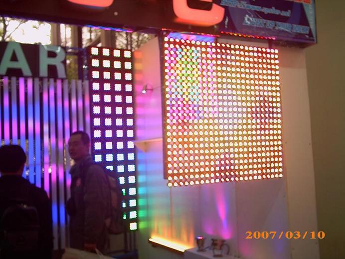 LED gridding panel
