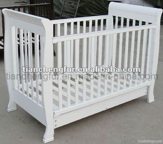 Solid NZ Pine Baby Sleigh Cot