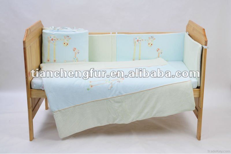 Cot bedding line