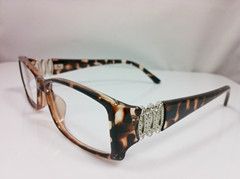 Fashion reading glasses