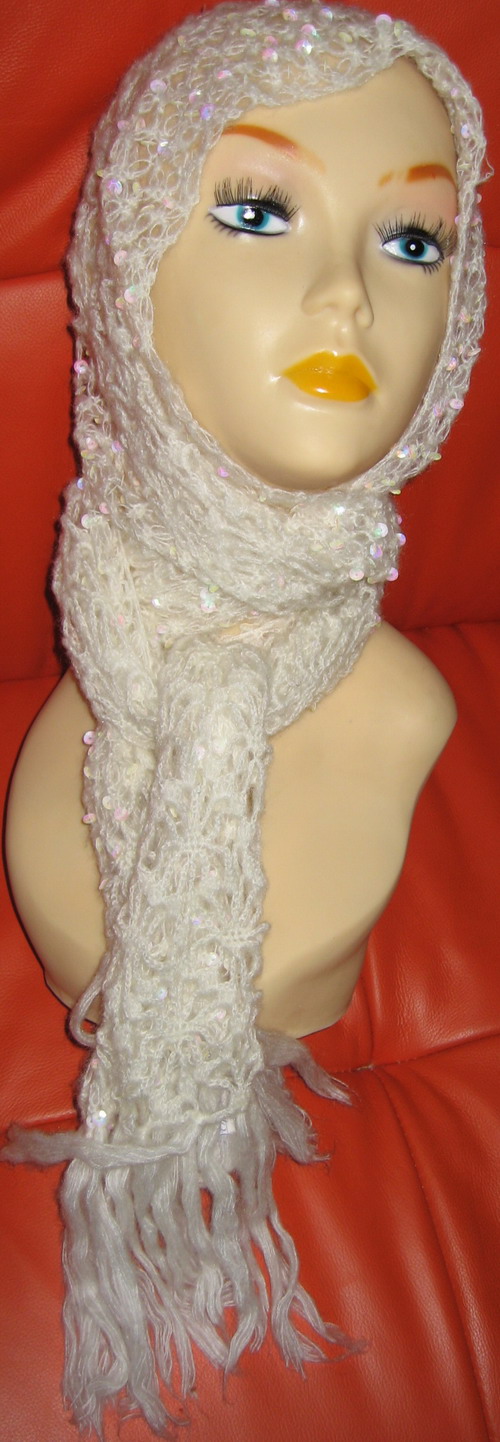 knitted scarf