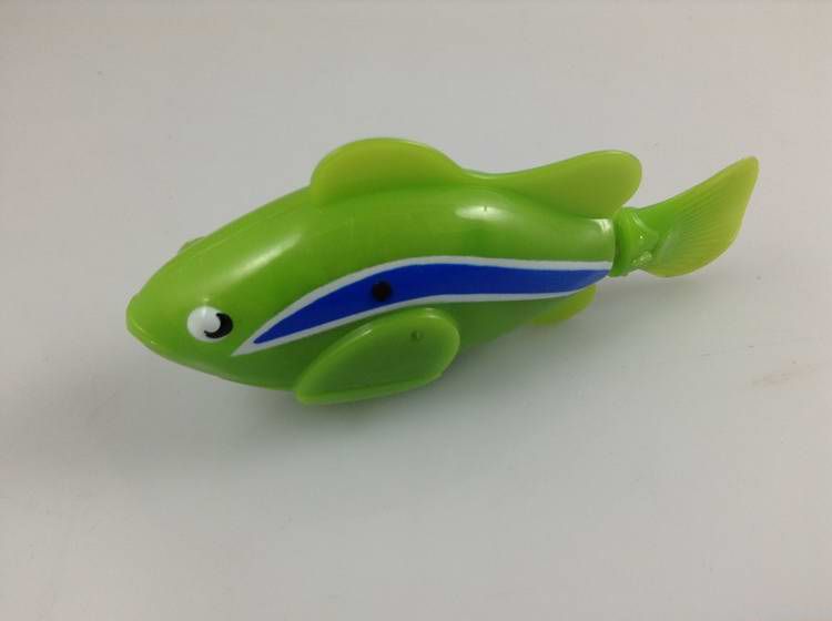 Wholesale Plastic Swimming Robo Fish With Battery