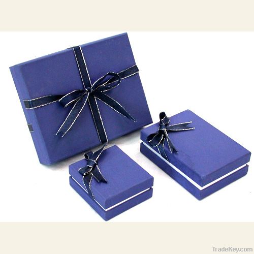 Beautiful blue square shoulder gift box with bow