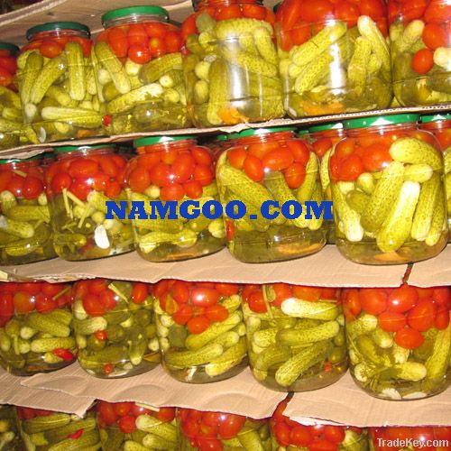 Assorted Tomato and Cucumber in Jar 1500ml