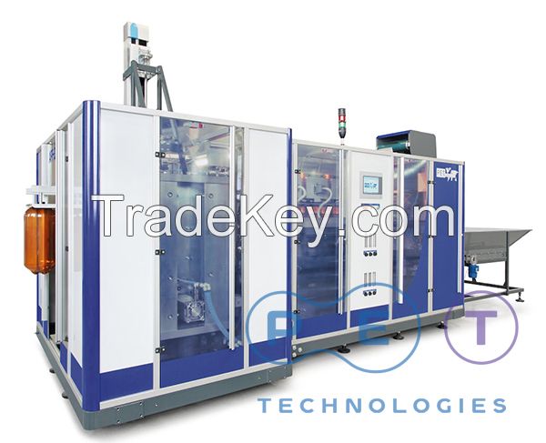 Automatic blow molding machine