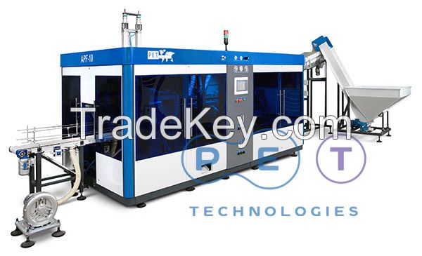 Automatic blow molding machine