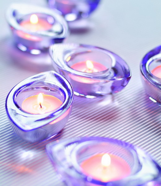 candle holders with spraying colors