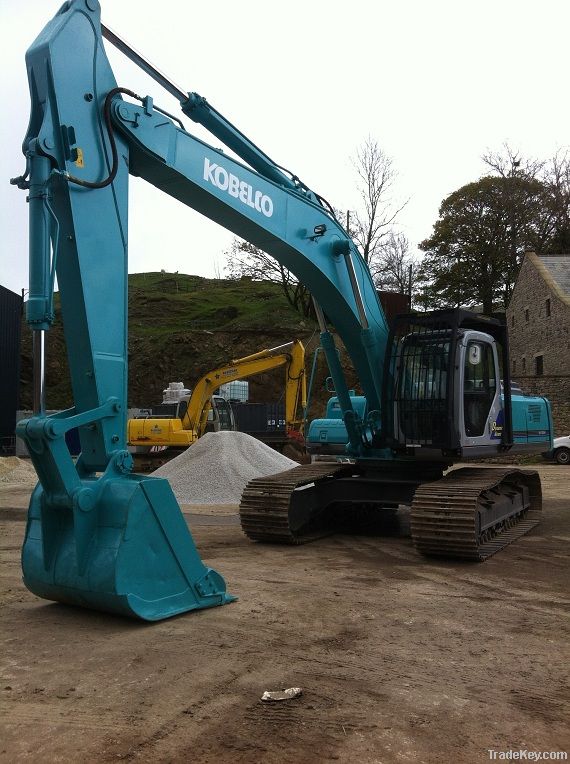 Kobelco Tracked Hydraulic Excavator