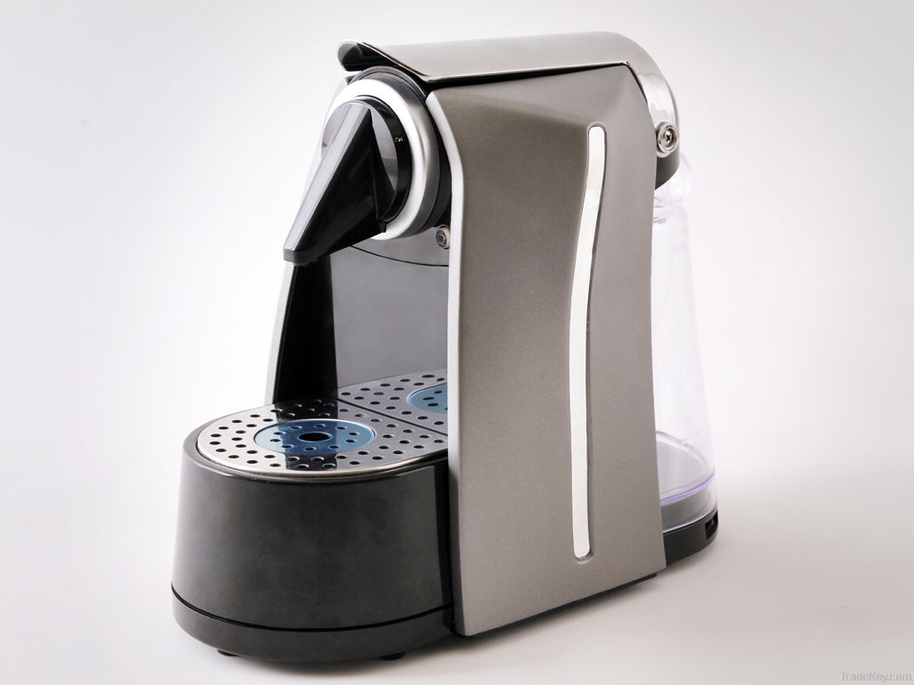 Capsule coffee machine