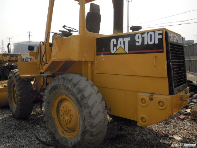 wheel loader