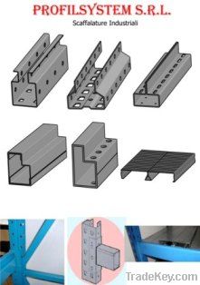 Special profiles for metal shelving