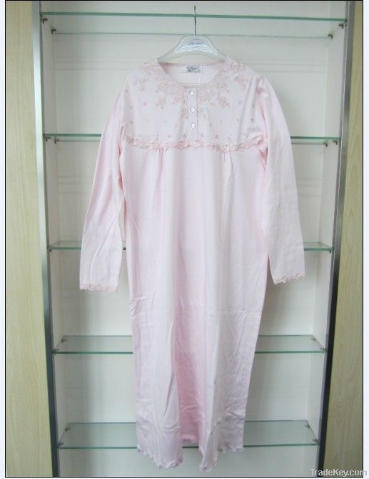 lady`s nightdress long sleeve