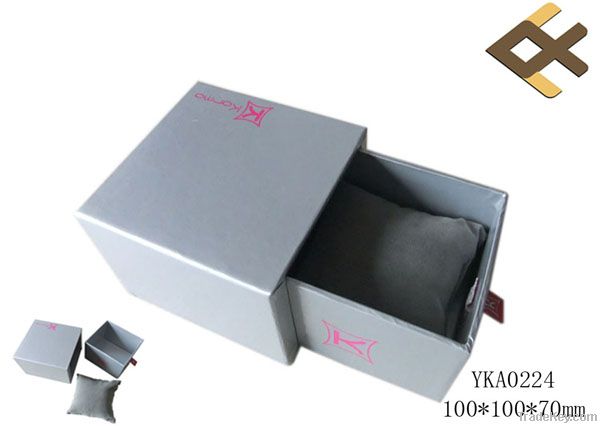 Features for pull out drawer watch box