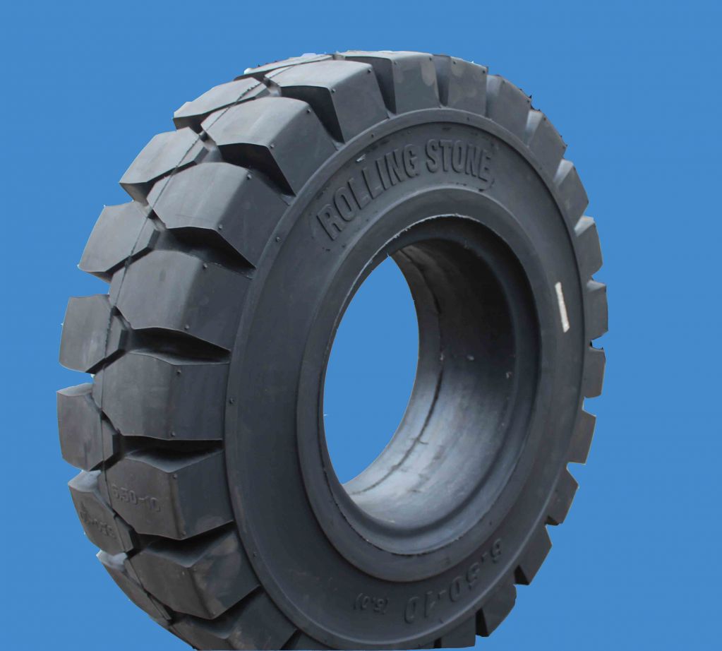 Forklift Solid Tire (7.50-16)