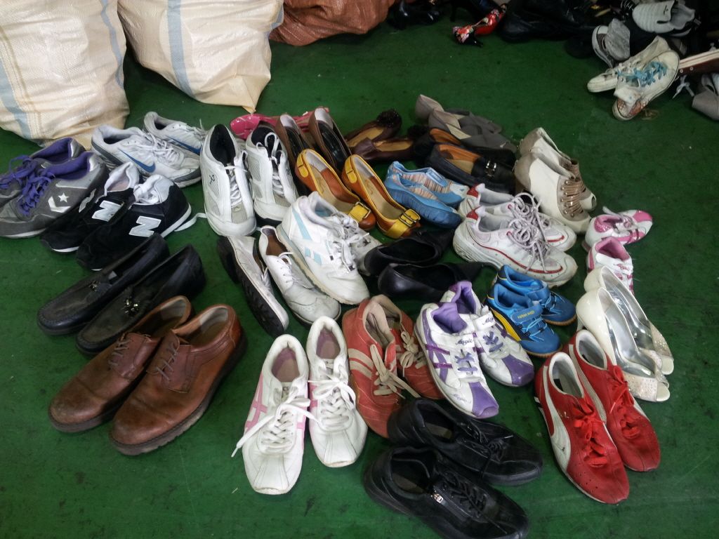 AAA grade Used shoes from South Korea