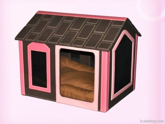 Ventilated pet house