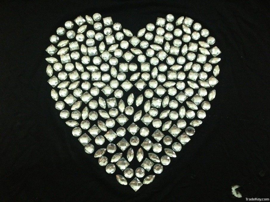 Blink heart design expoy hotfix motif