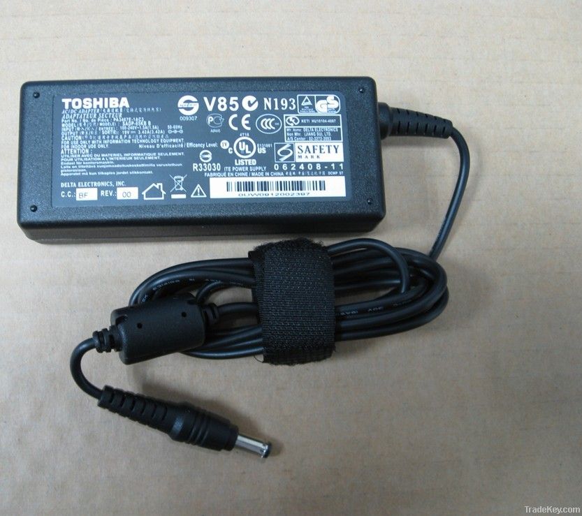 65W Brand New  laptop  ac adapter 19V 3.42A for Toshiba