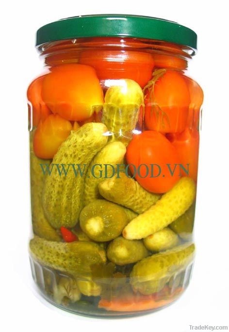 Assorted gherkins &cherry tomatoes 720ml