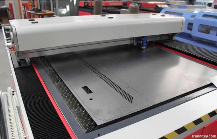 CNC laser metal cutting machine