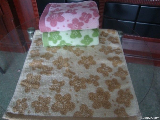 100% Cotton Flowel Design Jacquard Towel