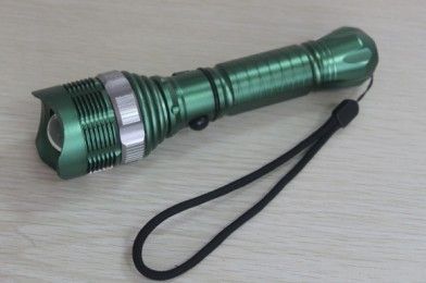 Waterproof CREE Q5 high-power LED flashlight