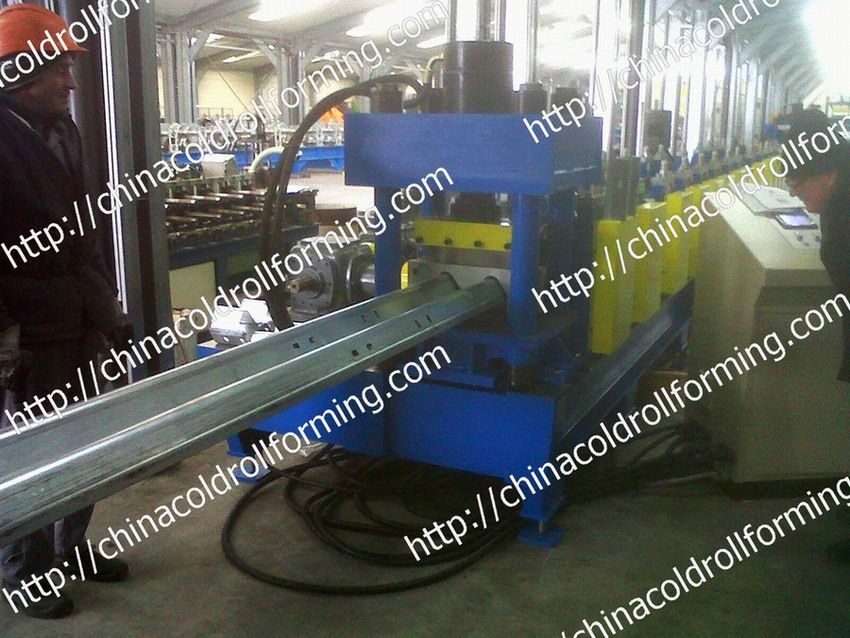 Highway crash barrier roll forming machine