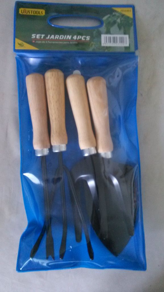 wooden handle garden tools set