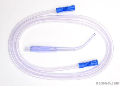 Suction connecting tube with Yankauer