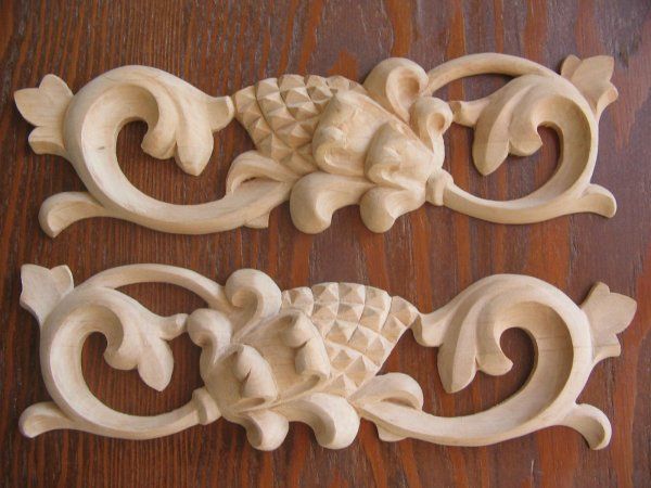  Handmade woodcarving